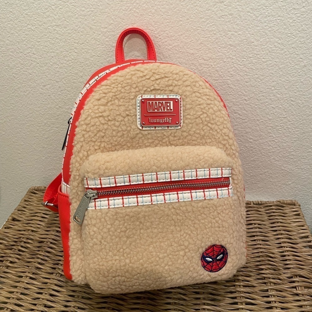 NWT Marvel Loungefly Sherpa Mini Backpack Spider-Man